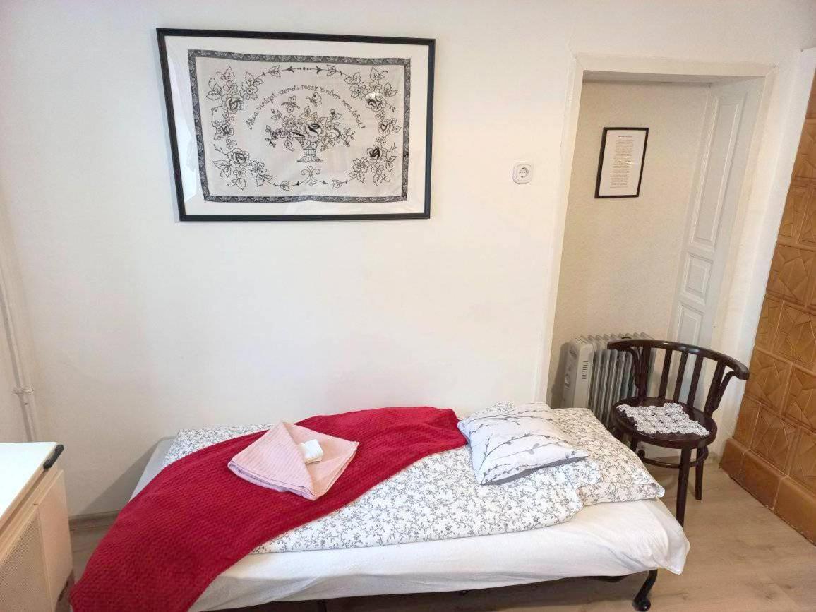 Lankas Vendeghaz - Holloko Villa Bagian luar foto