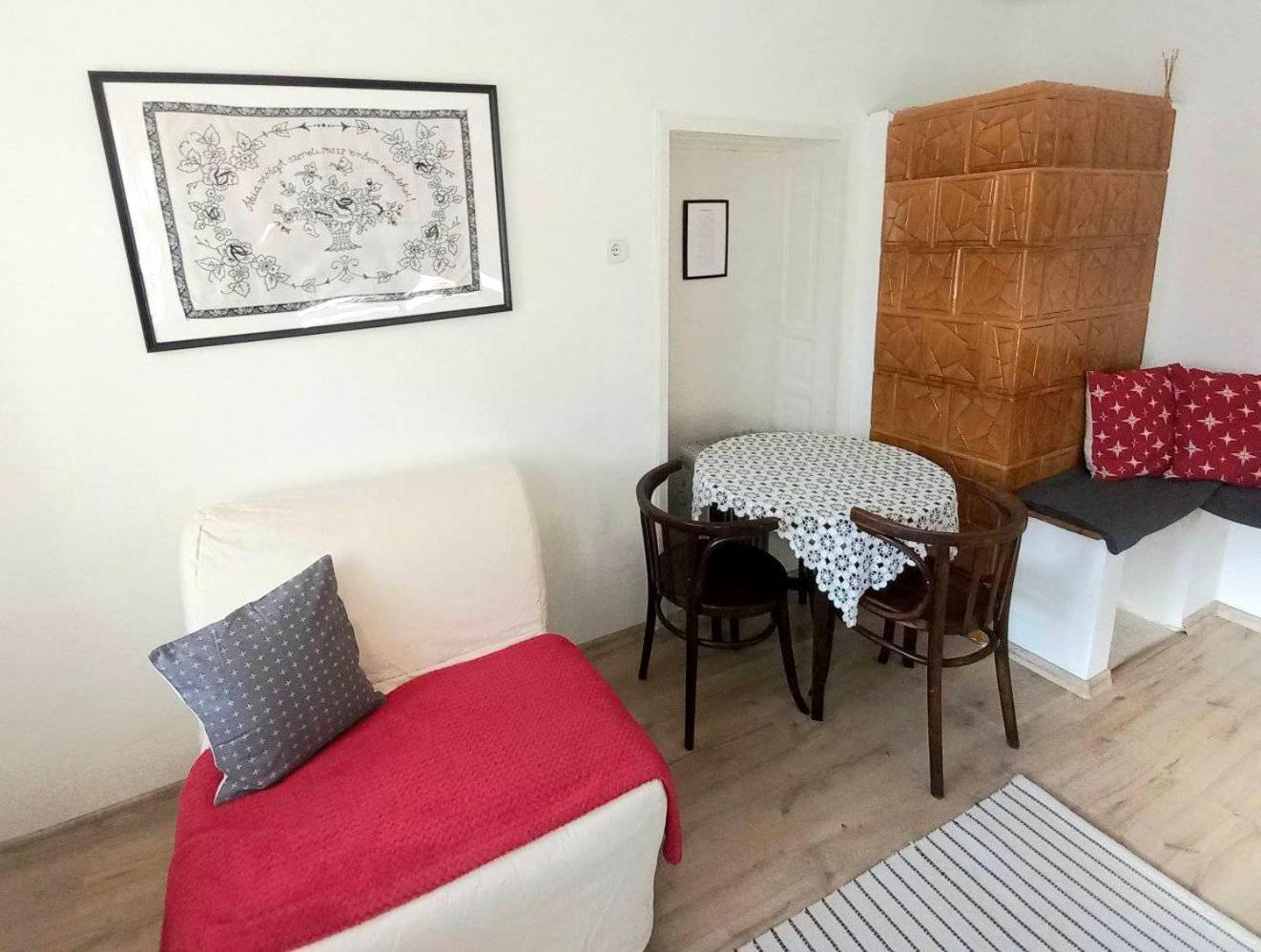 Lankas Vendeghaz - Holloko Villa Bagian luar foto