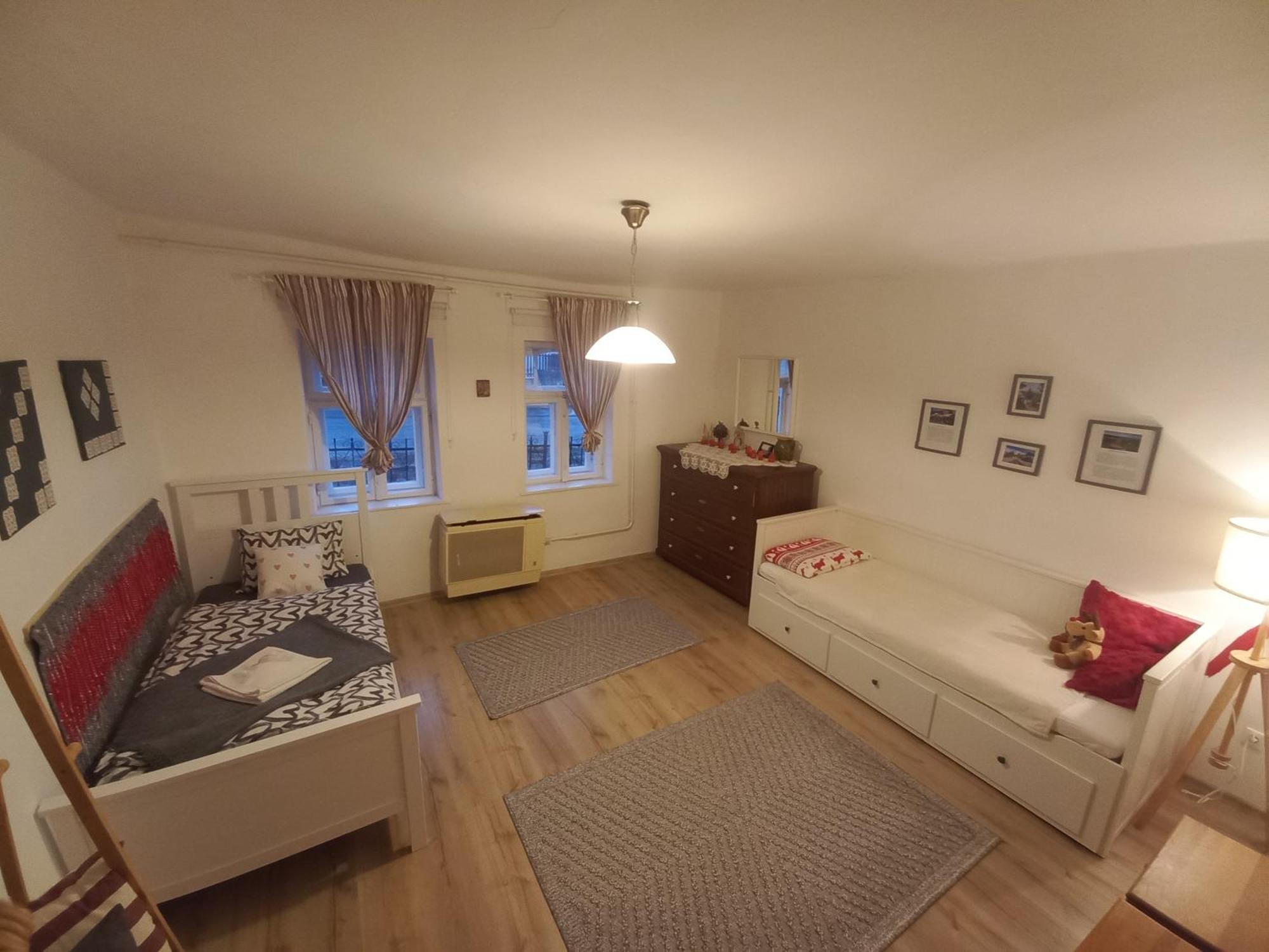Lankas Vendeghaz - Holloko Villa Bagian luar foto